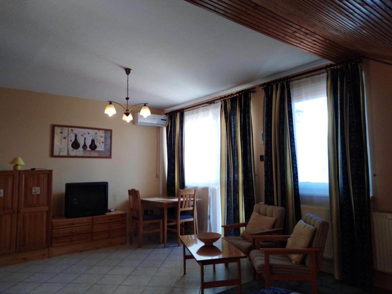 Heviz Therme Apartmenthaus エクステリア 写真