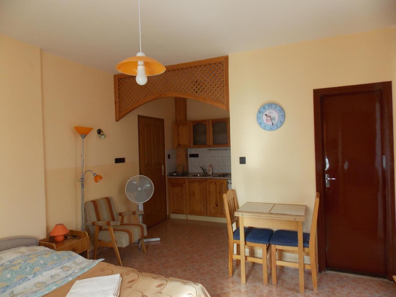 Heviz Therme Apartmenthaus エクステリア 写真
